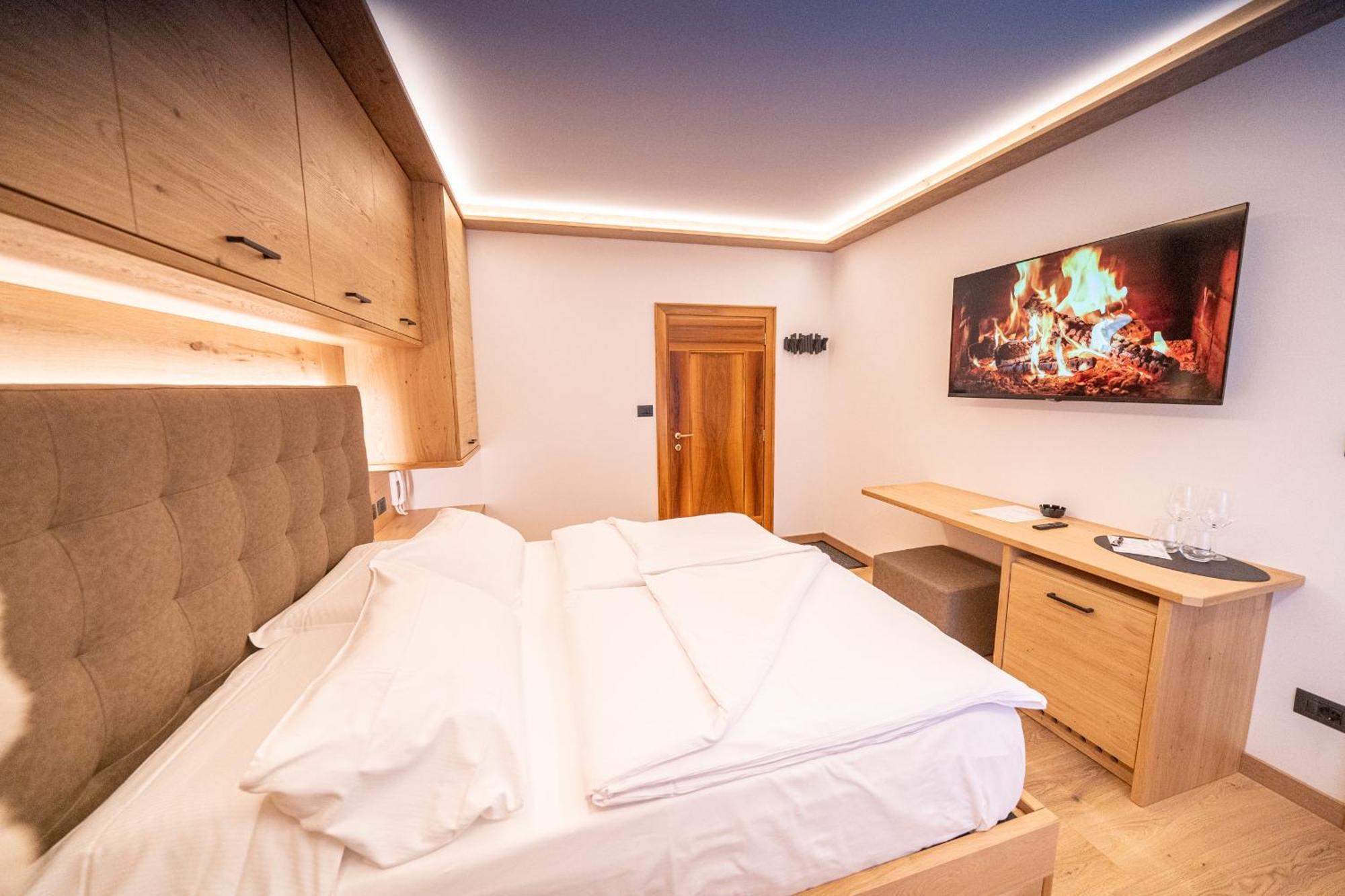 Hotel Fontana Sappada Eksteriør billede